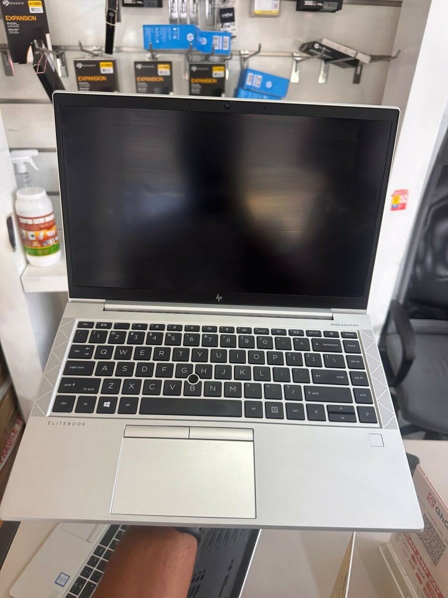 HP ELITEBOOK 835 G8 GAMING 11TH GEN*