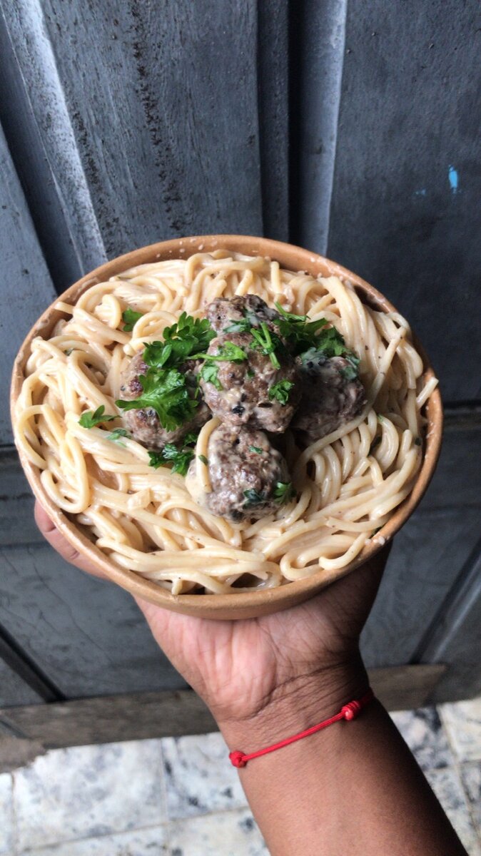 Pâtes au Jambon et Boulettes