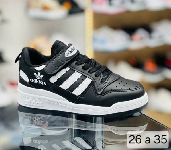 Baskets pour enfants noir et blanc adidas