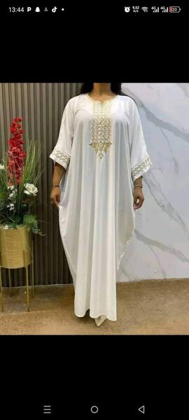 Robe Maxi Blanche Élégante