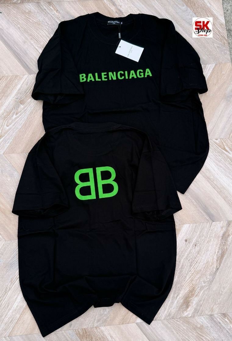 T-shirts Gucci Balenciaga