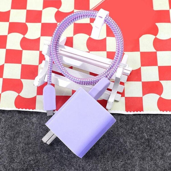 1 protège chargeur 1500f