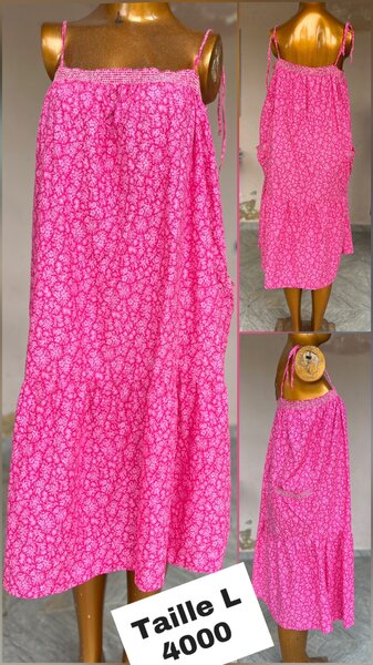 Robe d'été rose fleurie