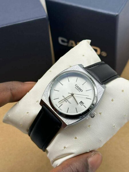 Montre Homme Casio Élégante