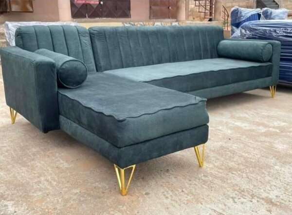 Accent couch