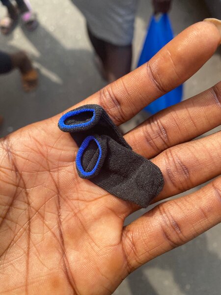 Anti Sweat Finger or Thumb Sleeves Cover Gaming Gloves