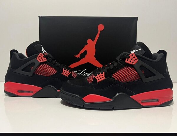 Jordan 4