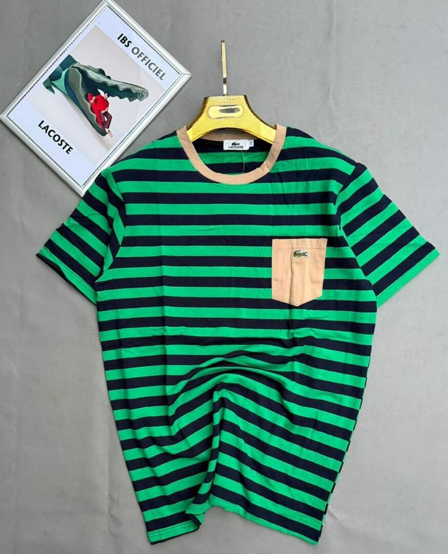 T-shirt rayé avec poche