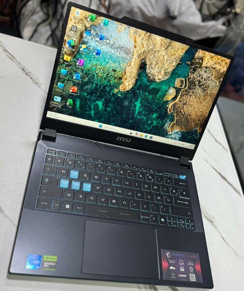 msi cyborg 14 i7 13th générati