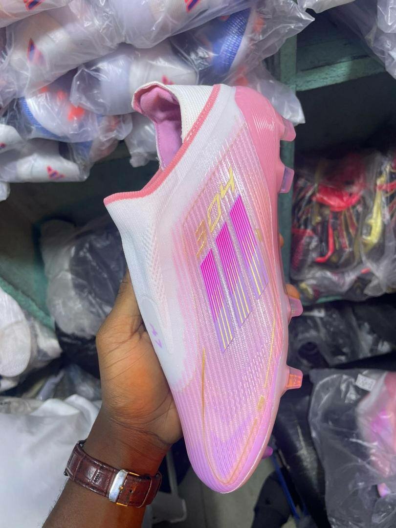 Chaussures de Foot F50