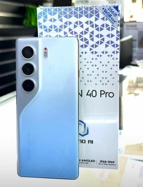 TECNO CAMON 40 Pro