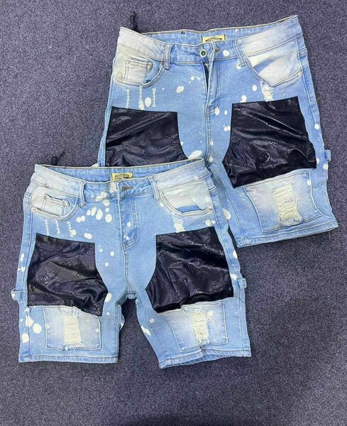 GRADED SHORT JEANS
