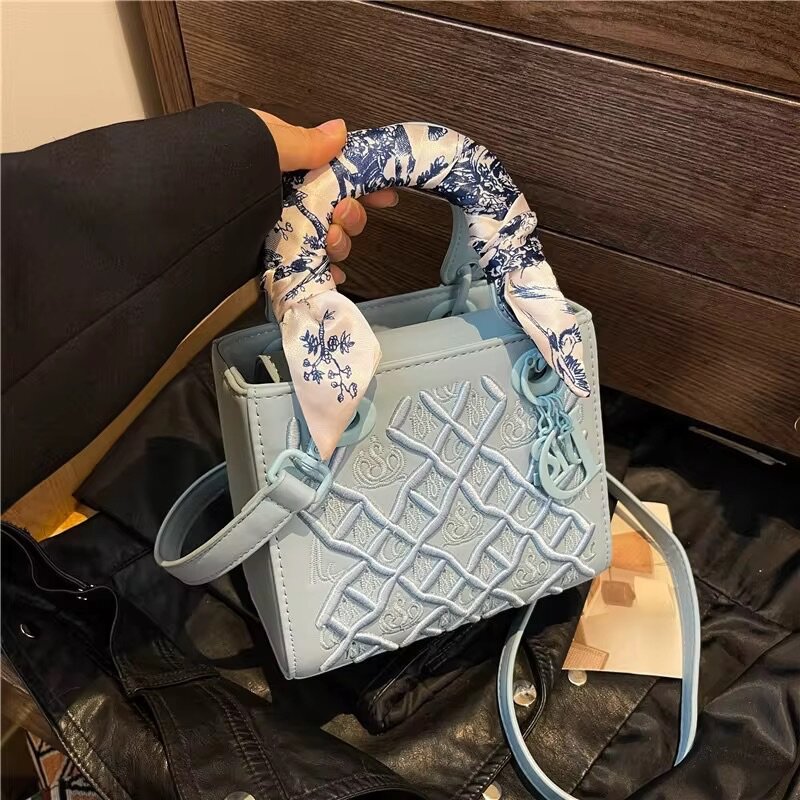 Sac à main élégant en cuir