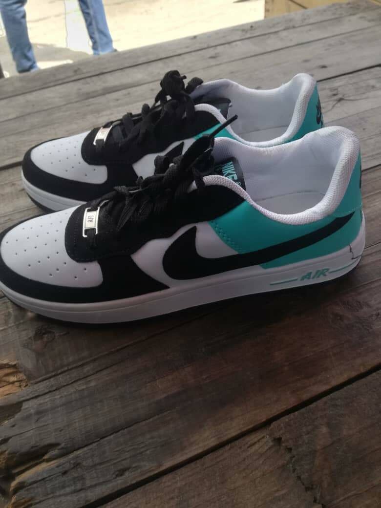 Lacoste, Addidas, Nike etc...