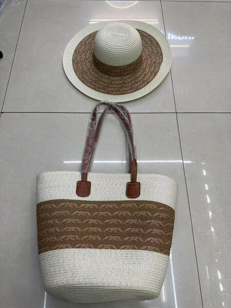 Ensemble Sac et Chapeau Élégué