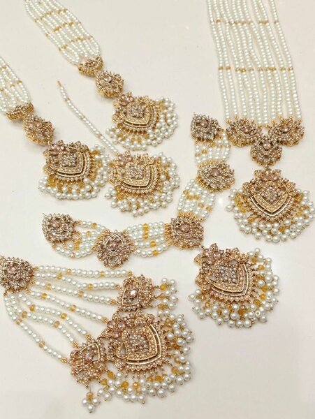 Jewellery set