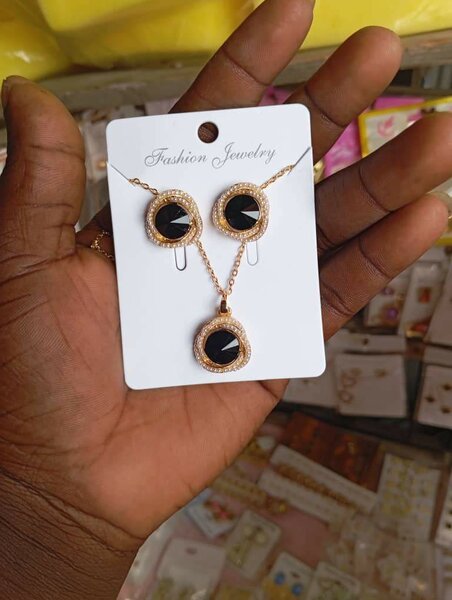 Parure Bijoux Éclat Noir