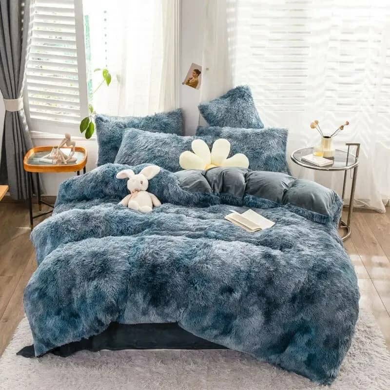 *PINE LEAF FLUFFY BLANKETS VERY THICK KING SIZE K750COME