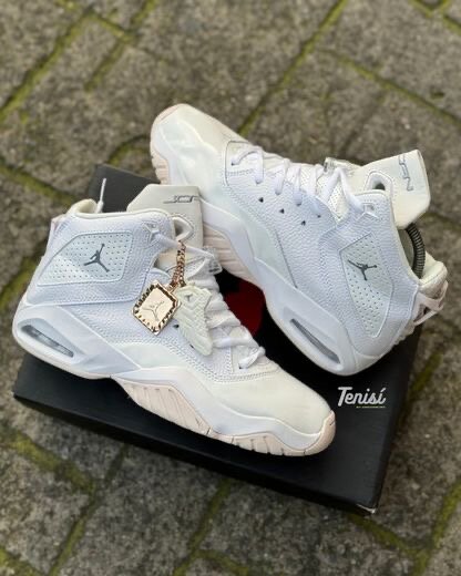 Basketball Sneakers Performance