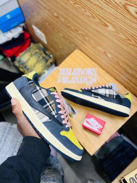 Jordan one cactus jack