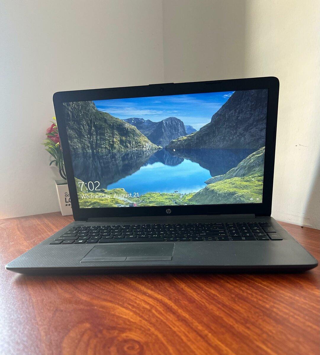 HP NOTEBOOK 15.6 INCHES AMD A4 256GB SSD 4GB RAM