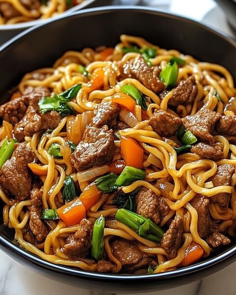 Nouilles à la viande