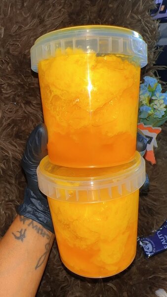 Savon métisse jaune banane