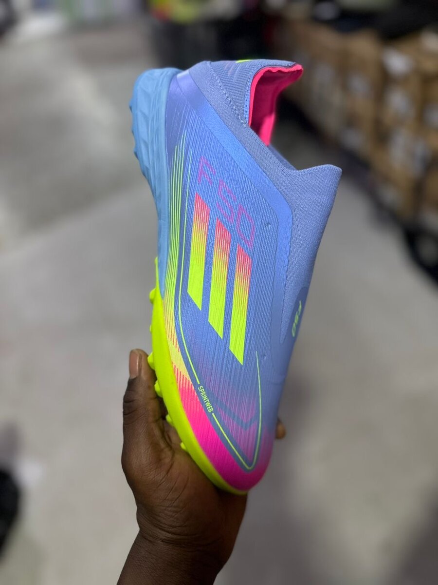 SYNTHÉTIQUE  ADIDAS F50