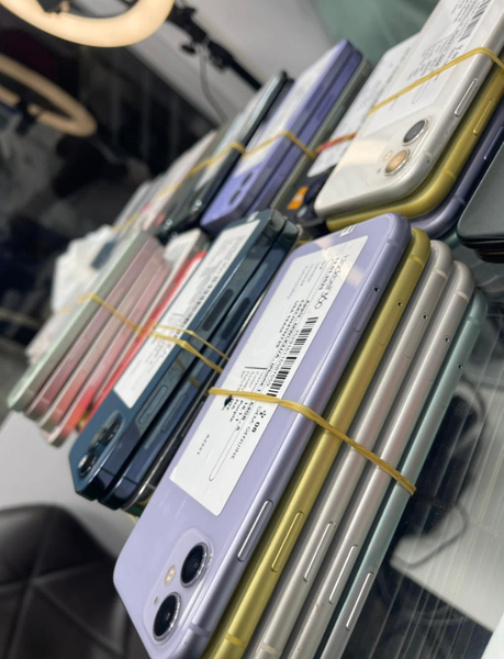 Iphone 11 casi neuf 64G