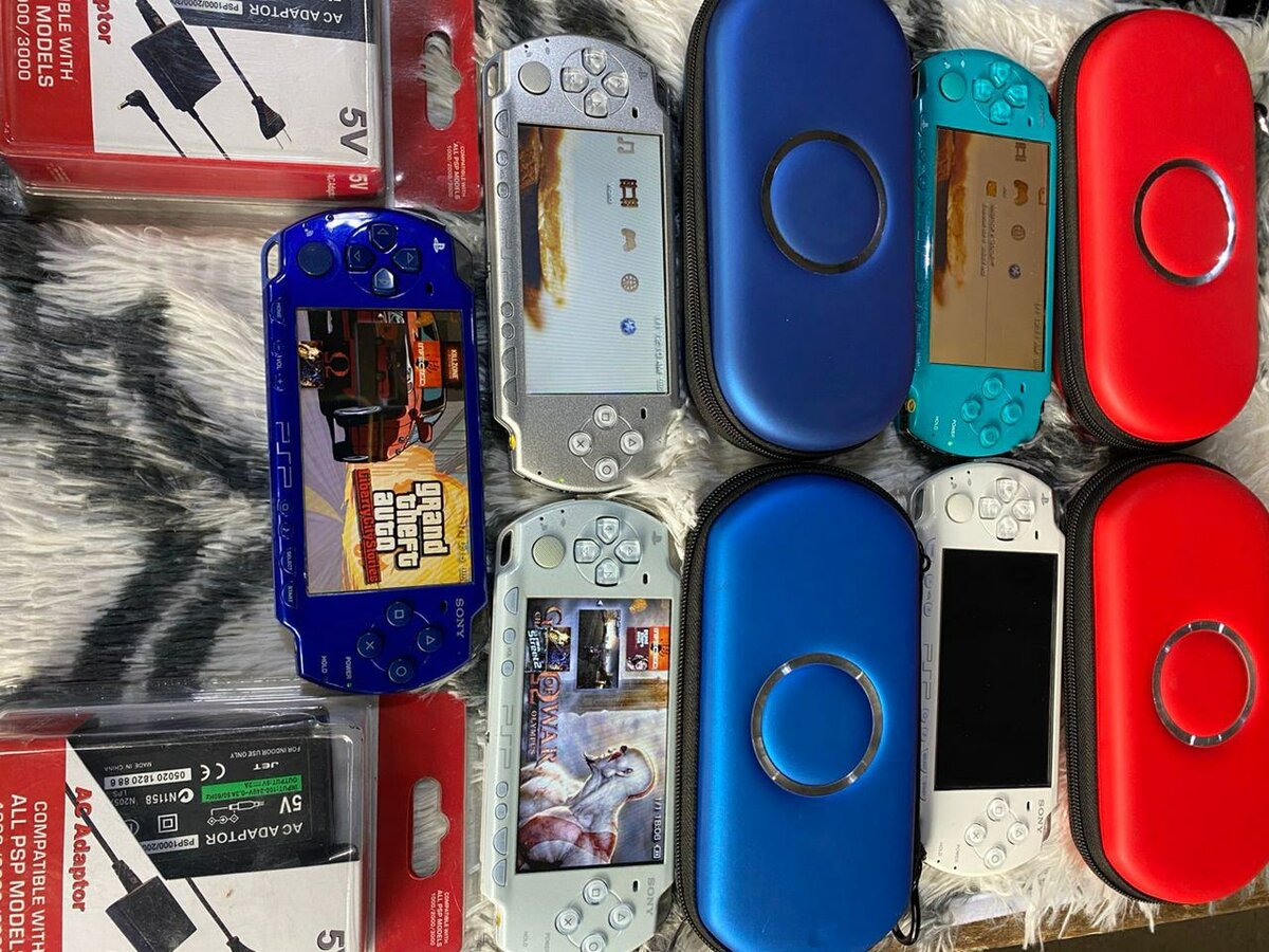 PSP occasion+ 30 jeux installés -