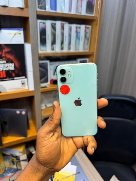 iPhone 11 Gevey Unlocked