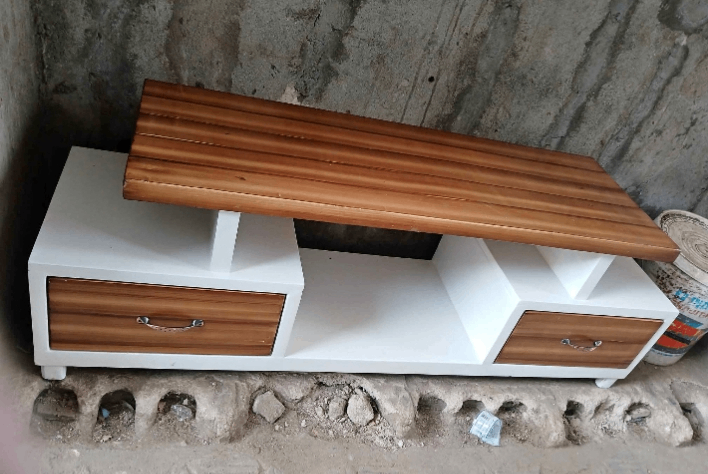 Meuble TV en bois moderne