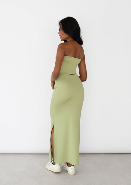 Robe longue élégante verte