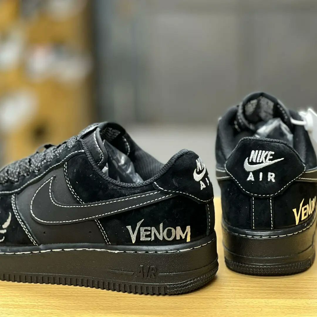 Nike Air Force 1 Venom  ( Avec le carton )