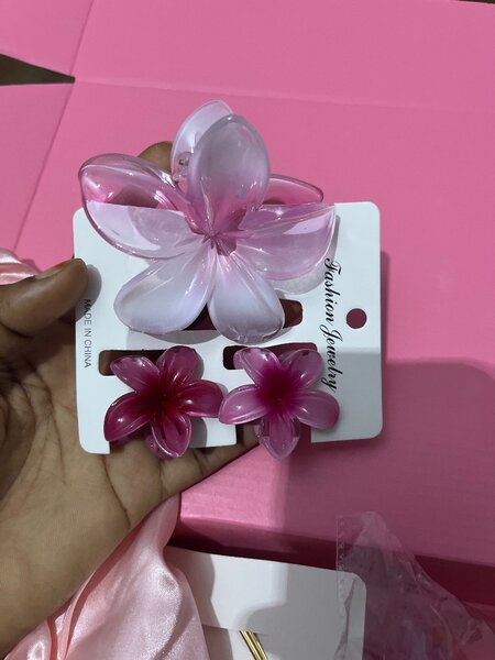 Pinces à cheveux fleurs roses