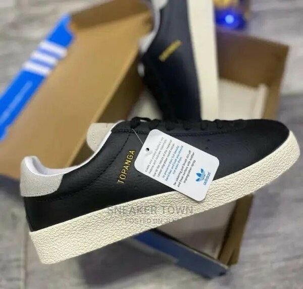 Adidas Superstar and Topanga in all sizes