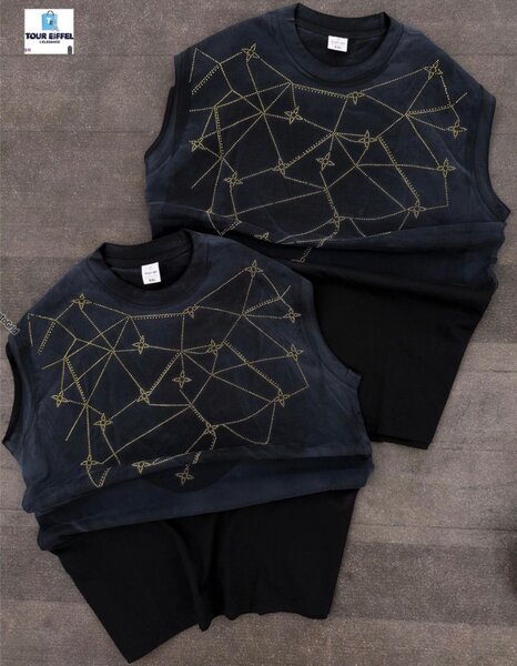 T-shirts sans manches motifs géométriques