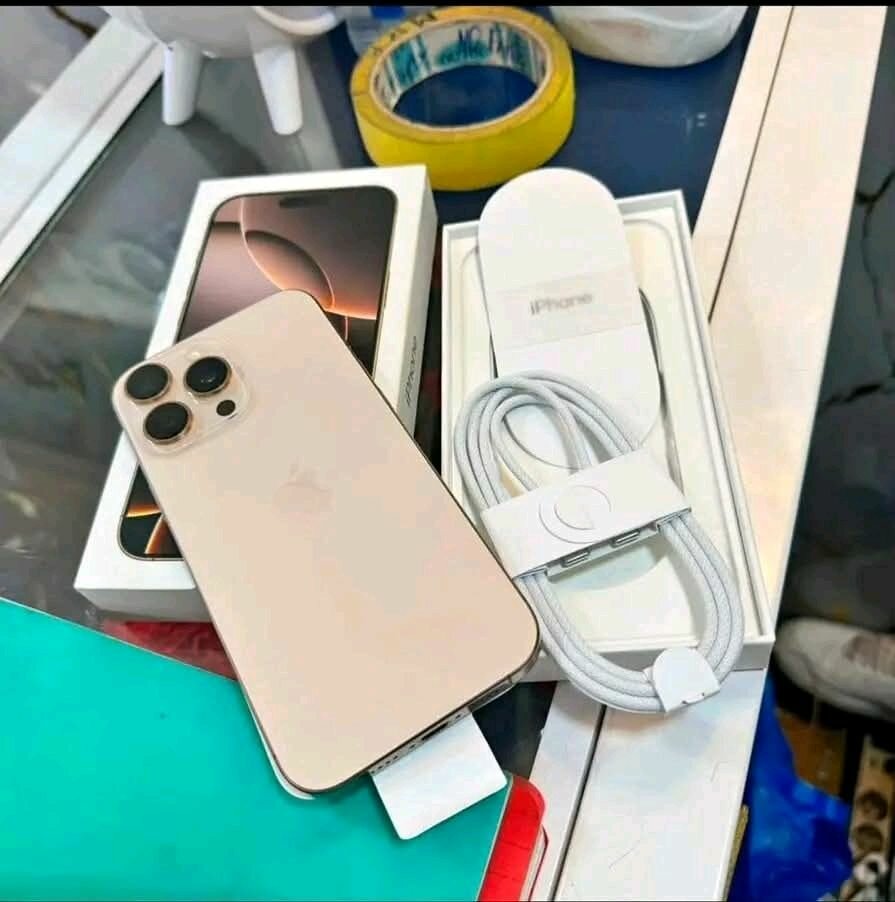 IPhone 16 PRO MAX 512GB PREMIÈRE COPIE AMÉRICAINE