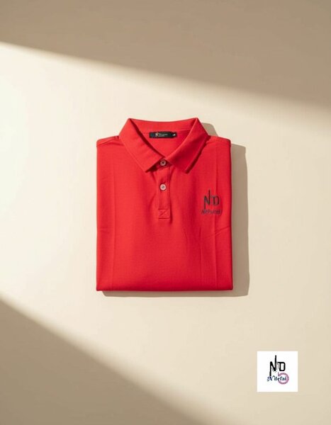 Polo rouge élégant