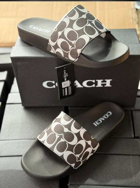 Sandales élégantes Coach