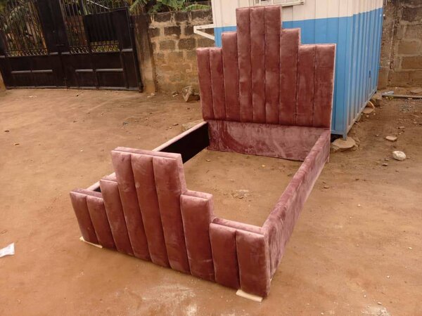 Double bed frame