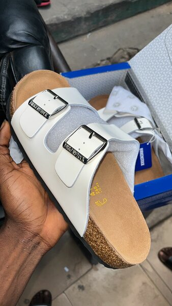 Birkenstock and steppas