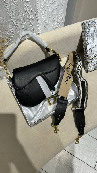 DIOR SADDLE