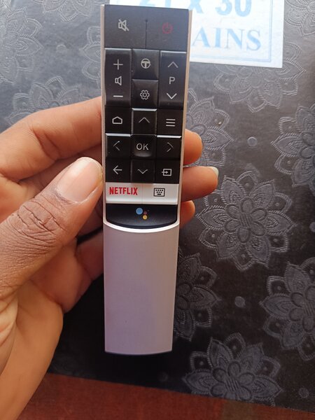 Télécommande TCL androïde Tv