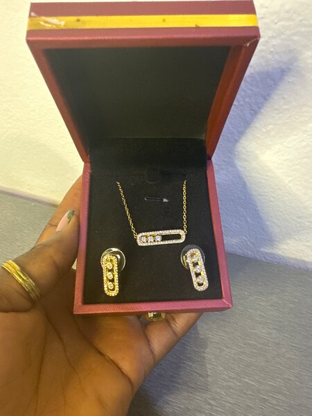 Ensemble Collier et Boucles Strass