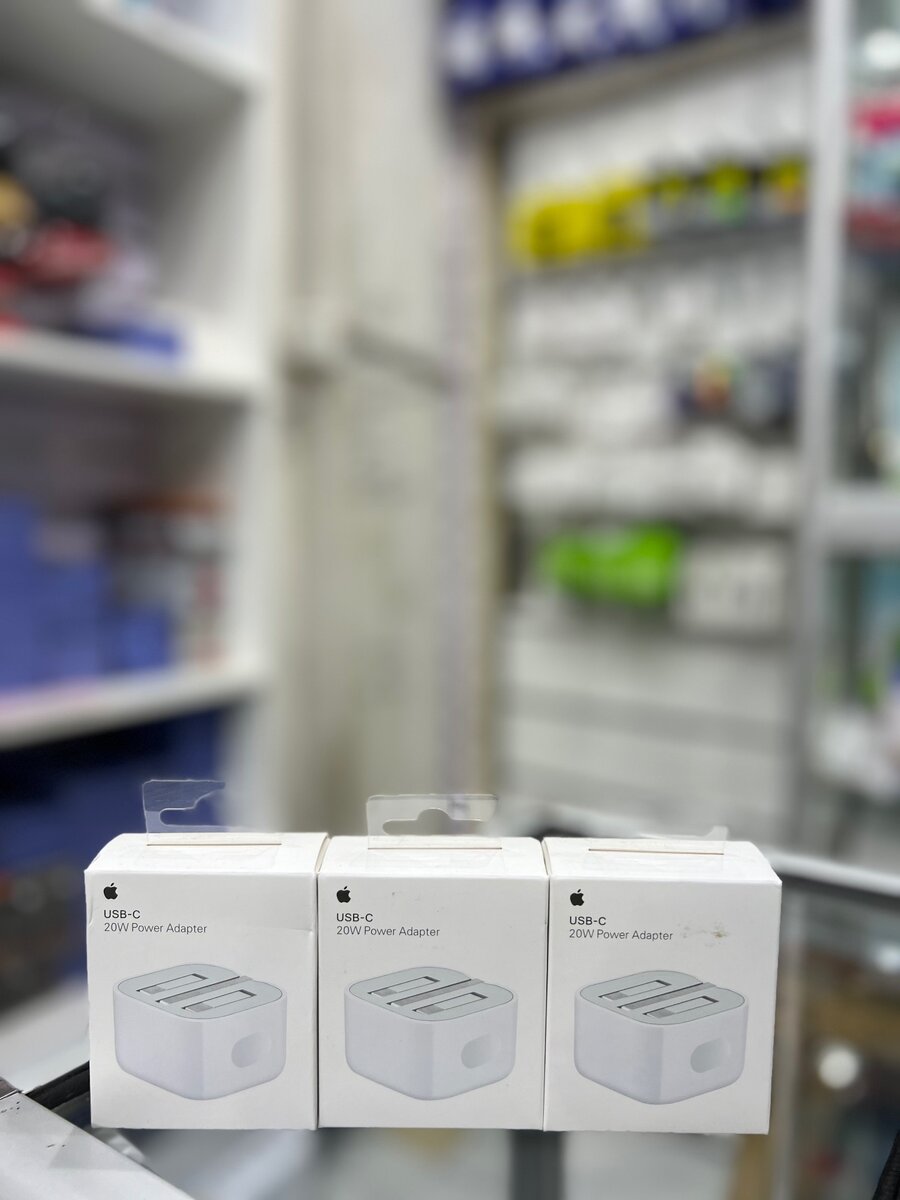 iPhone 14 & 15 complete chargers - K250  Charger heads K200