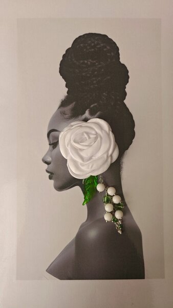 Boucle d'oreille en fleurs