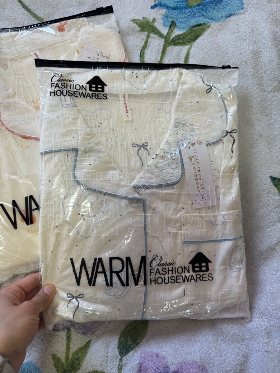 Пижамы женские