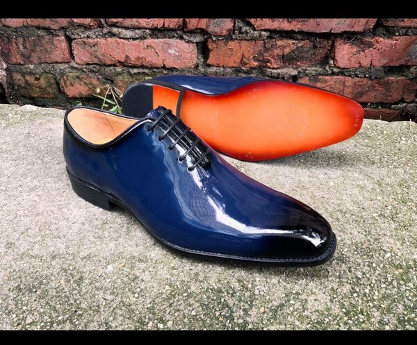 Chaussures Richelieu en cuir verni