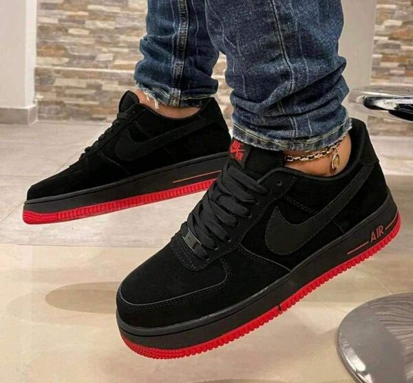 AIR FORCES 1